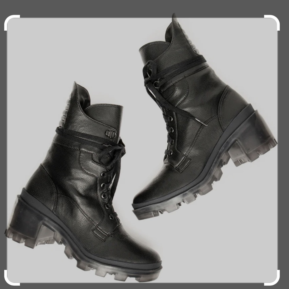 NWT $284 Della Terra Hudson chunky Vegan Combat Boots  Multiple sizes